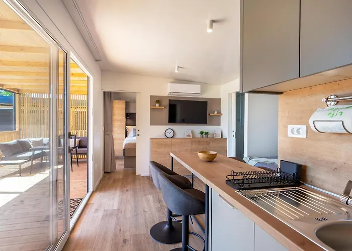 Feriehus Beautiful In With Kitchen